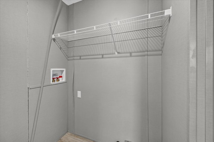 Laurel Woods - Image 20