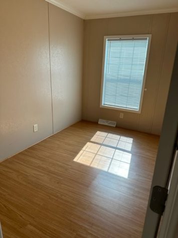 Laurel Woods - Image 13