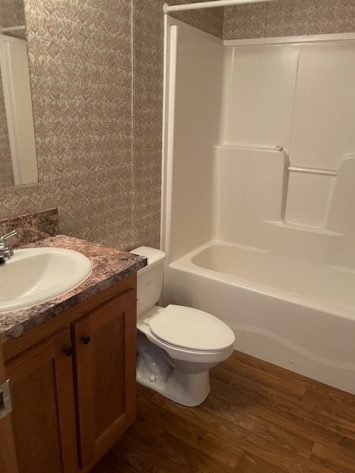 Laurel Woods - Image 6