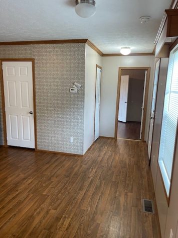 Laurel Woods - Image 11