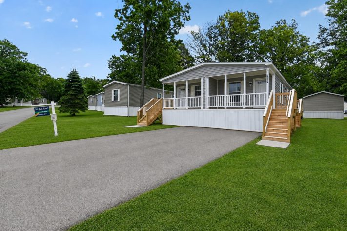 Laurel Woods - Image 7