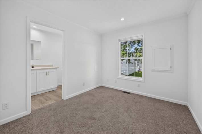 Laurel Woods - Image 17