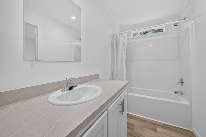 Laurel Woods - Image 19