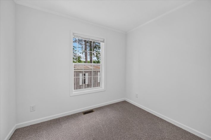 Laurel Woods - Image 23