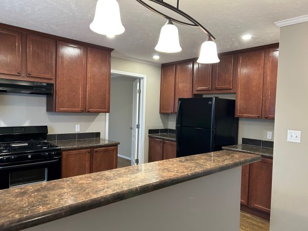 Lake Sherman Village - Image 4