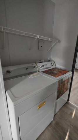 Maple Manor - Image 7