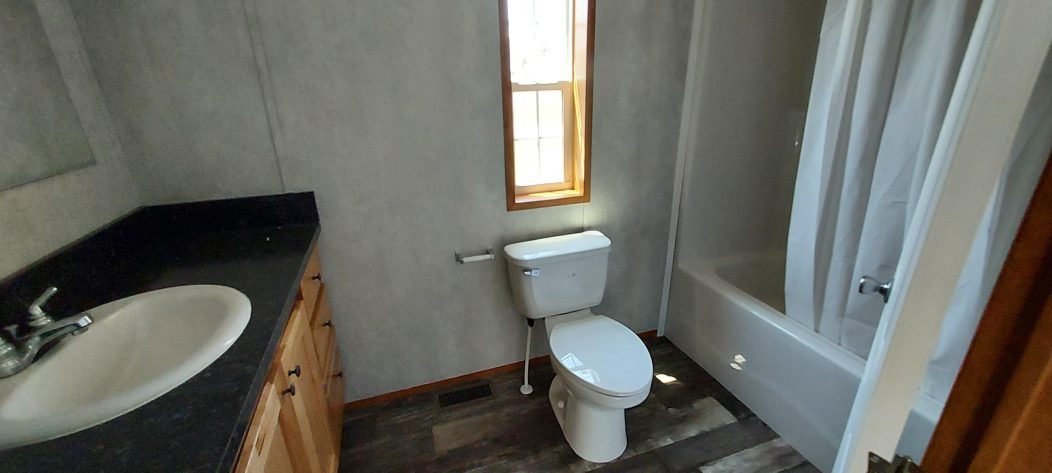 Oakwood Lake Village - Image 5