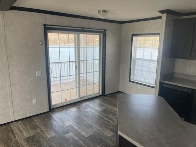 Oakwood Lake Village - Image 4