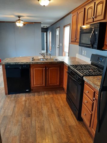 Pine Ridge - Image 4