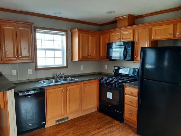 Pine Ridge - Image 3