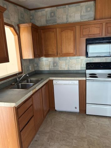 Port Royal Village - Image 2