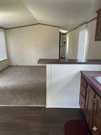Kitchen-Living