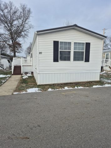 Spreading Oaks Village - Image 1