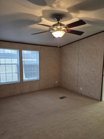 Spreading Oaks Village - Image 7