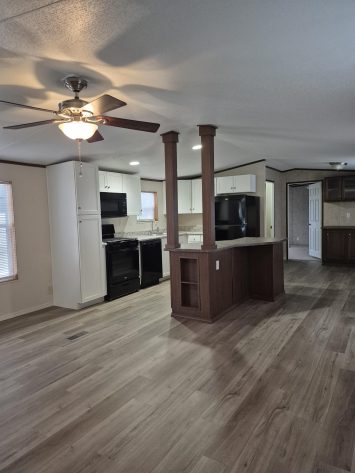 Spreading Oaks Village - Image 8