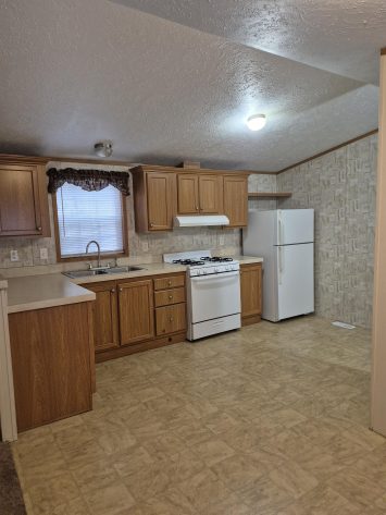 Spreading Oaks Village - Image 2