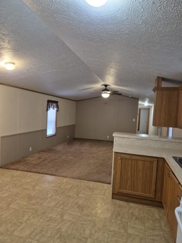 Spreading Oaks Village - Image 4